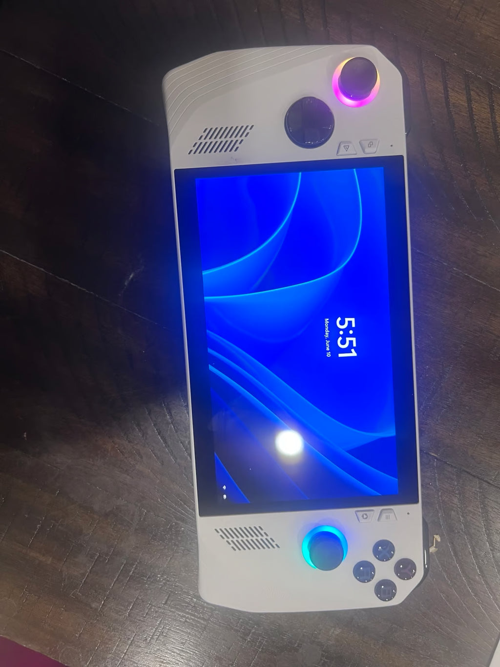 ASUS rog ally z1 extreme 7J62