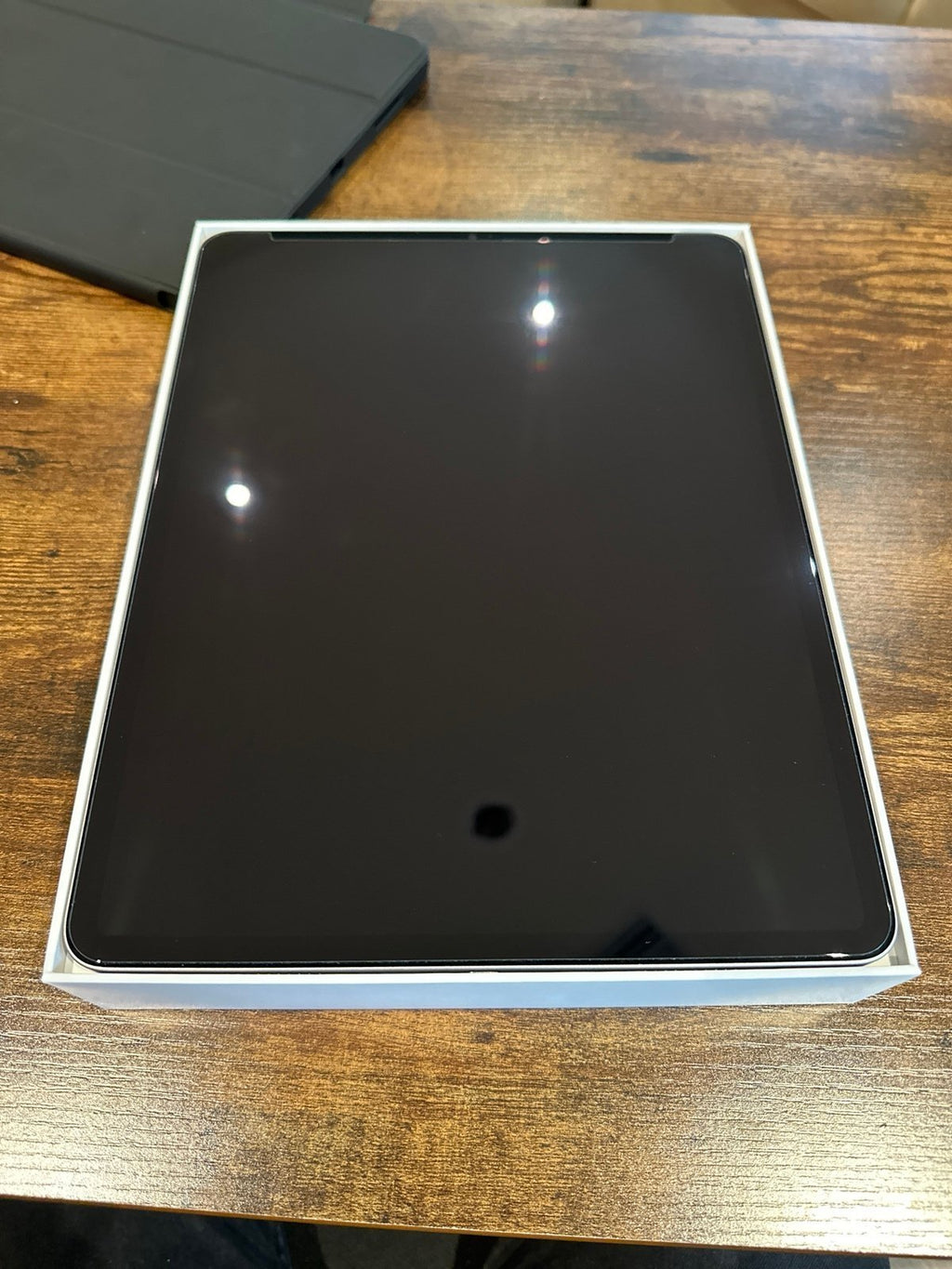 iPad Pro 2022 12.9 inch 1TB w/ Apple Pencil 5Y51