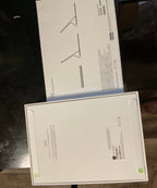 ipad pro 11 inch 4th generation 256GB and Smart Keyboard for ipad 6C36