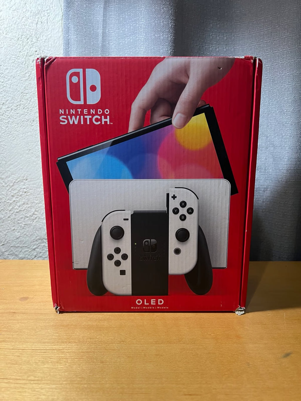 Nintendo Switch OLED + 9 Must Play Highly Rated Titles 9T89