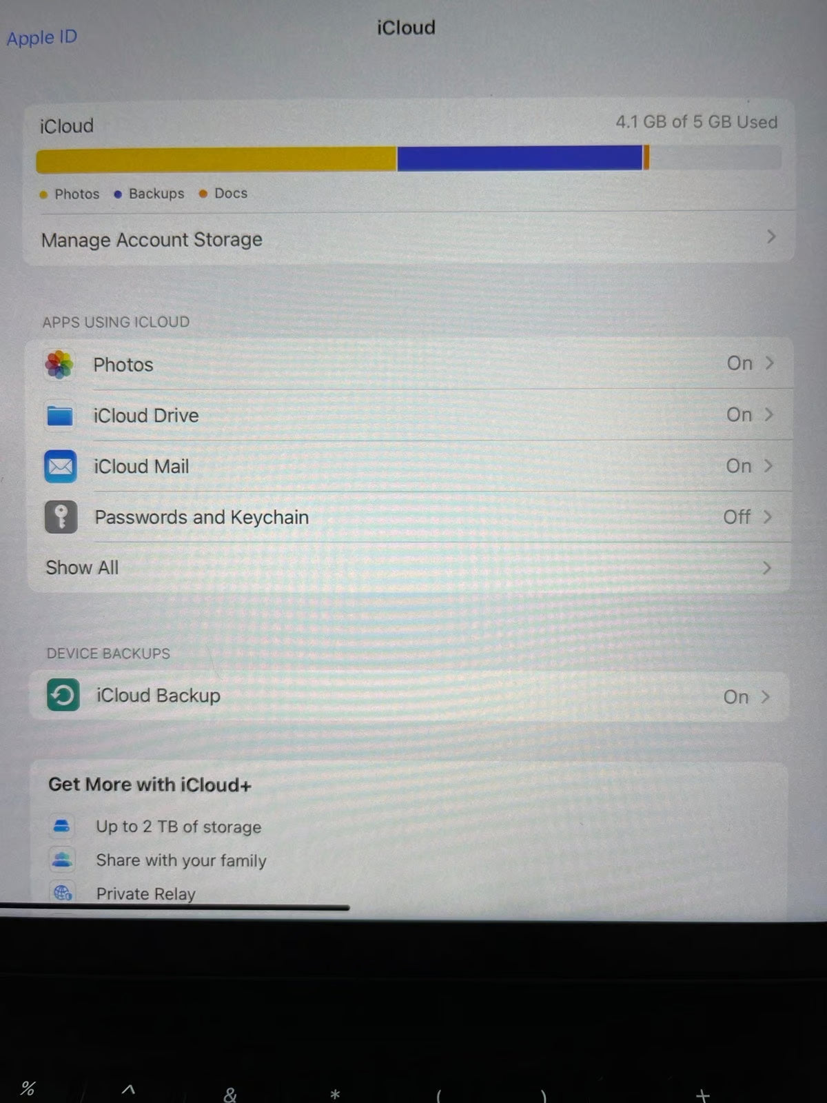Apple iPad Air 5th Generation 256 GB (with Magic Keyboard and Magic Pencil) 5P22