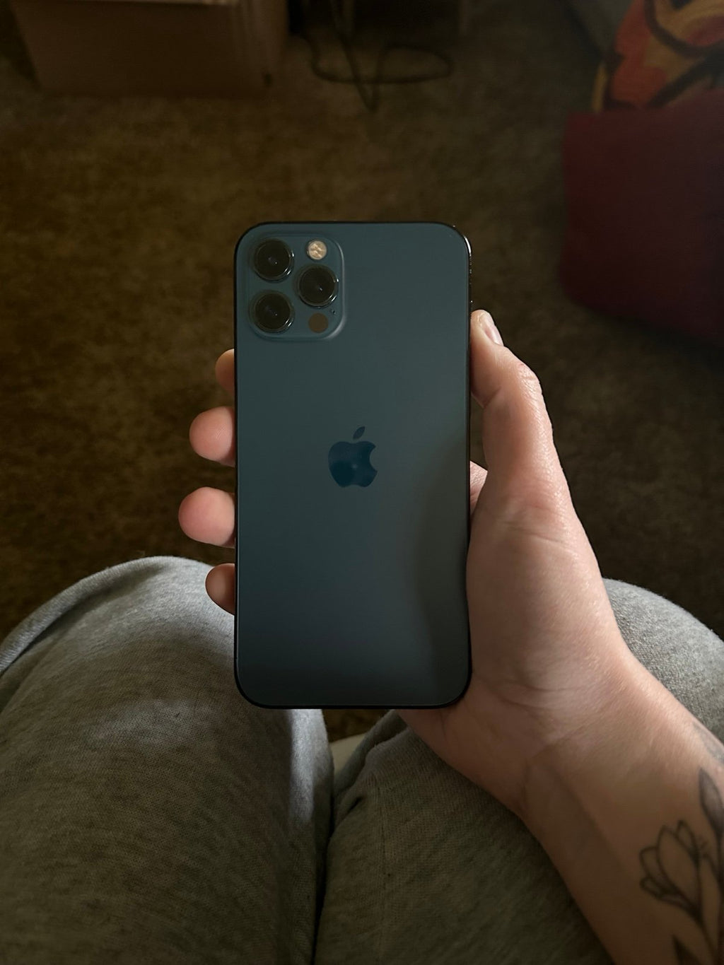 Iphone 12 pro unlocked 128GB Pacific Blue 6F61