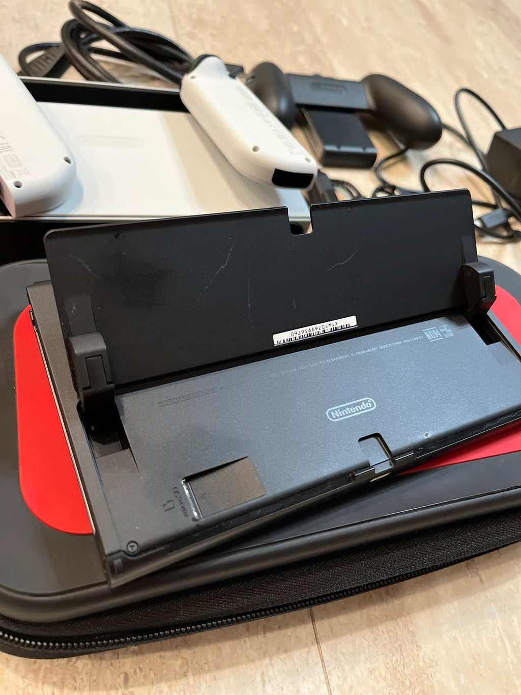 Nintendo OLED Switch White - Complete 3H91