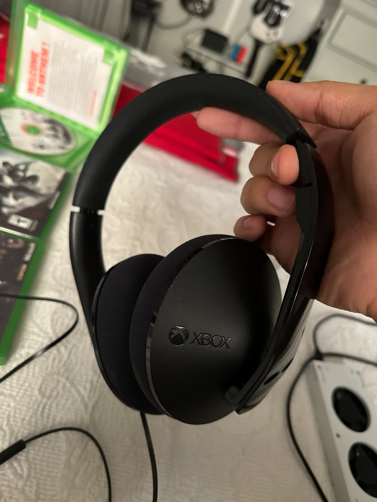 Xbox Series S Digital Edition White 500 GB Console and accessories 5Z27