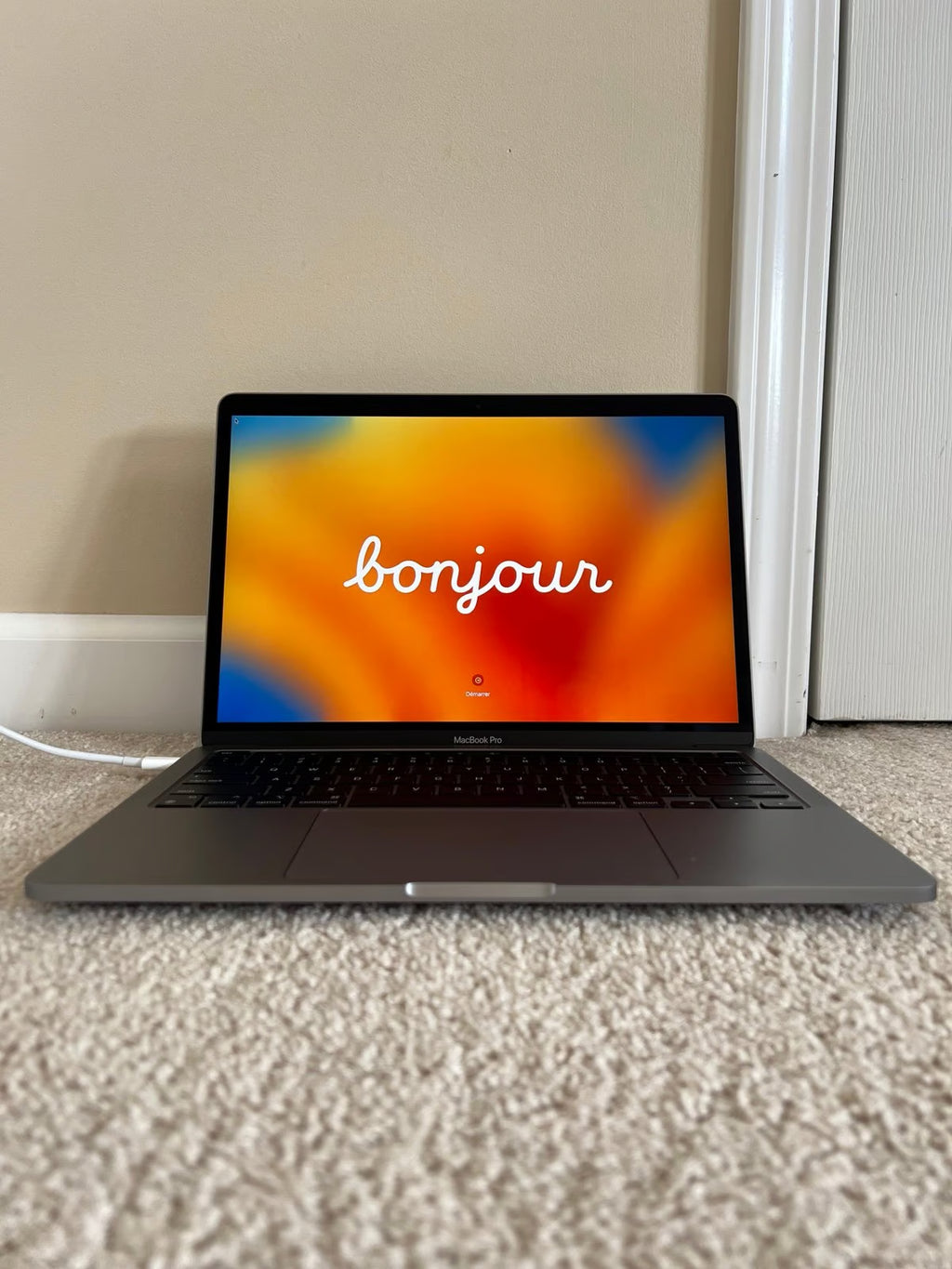 MacBook Pro 13 Inch A2338 8 GB Memory 256 SSD (2020) 8C53