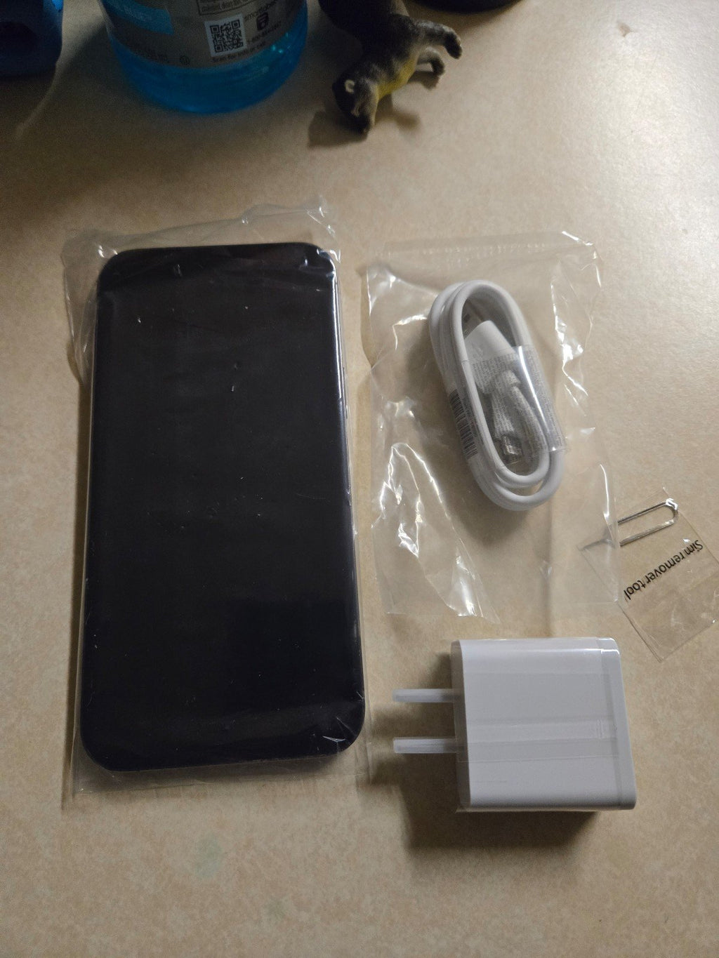 iphone 12 pro max unlocked 3P95