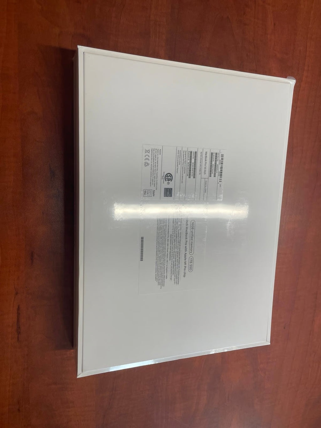 Apple MacBook Pro 14.2"" w/M1 5Z75