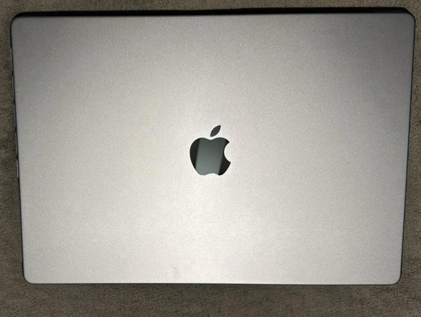 16-inch MacBook Pro Apple M2 Pro Chip with 12鈥慍ore CPU and 19鈥慍ore G 5V65