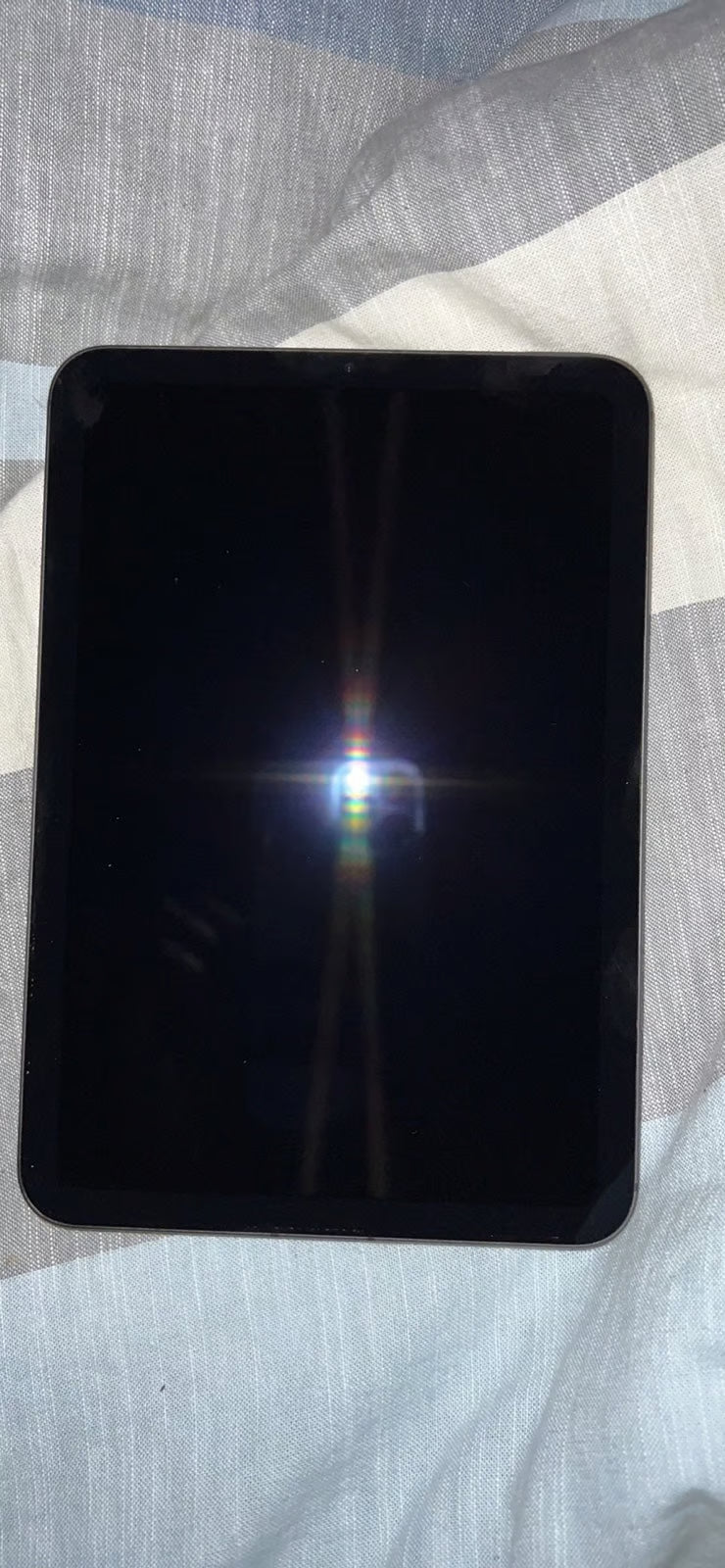 Apple iPad Mini 4th Generation 64 GB in Space Gray 8K26