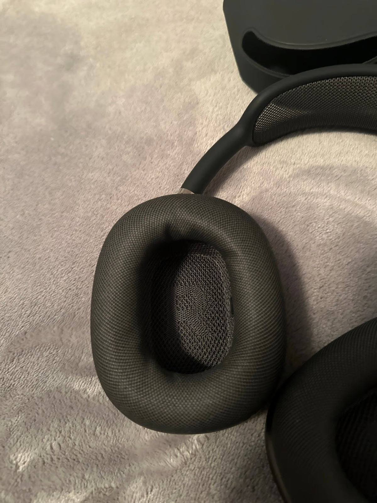 Apple AirPods Max 7A55