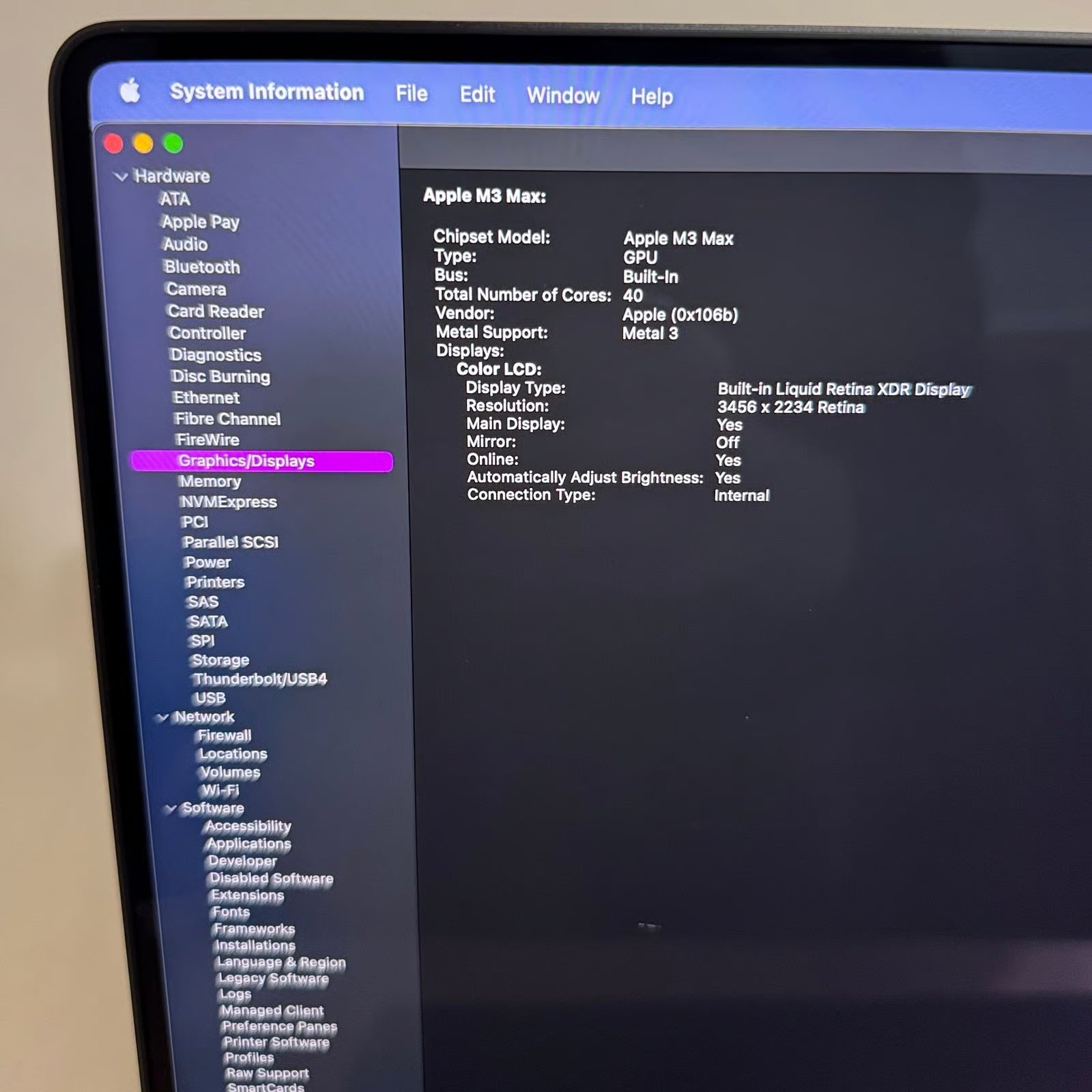 MacBook Pro M3 Max 16core 48gb Memory 9K32