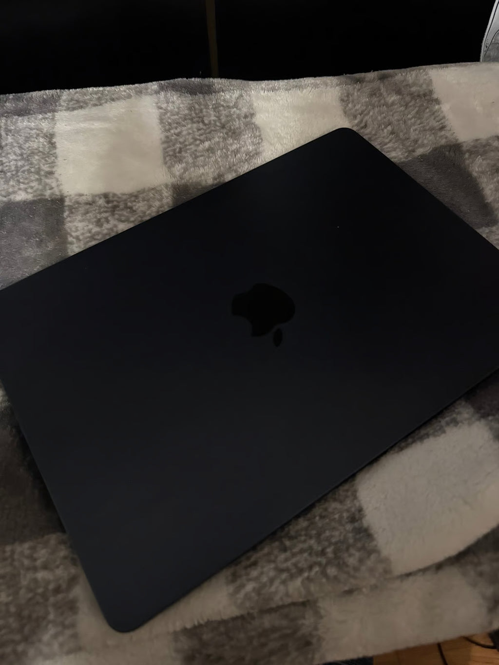 Apple Macbook Air M2 13.6 Inch 256 SSD 9X25