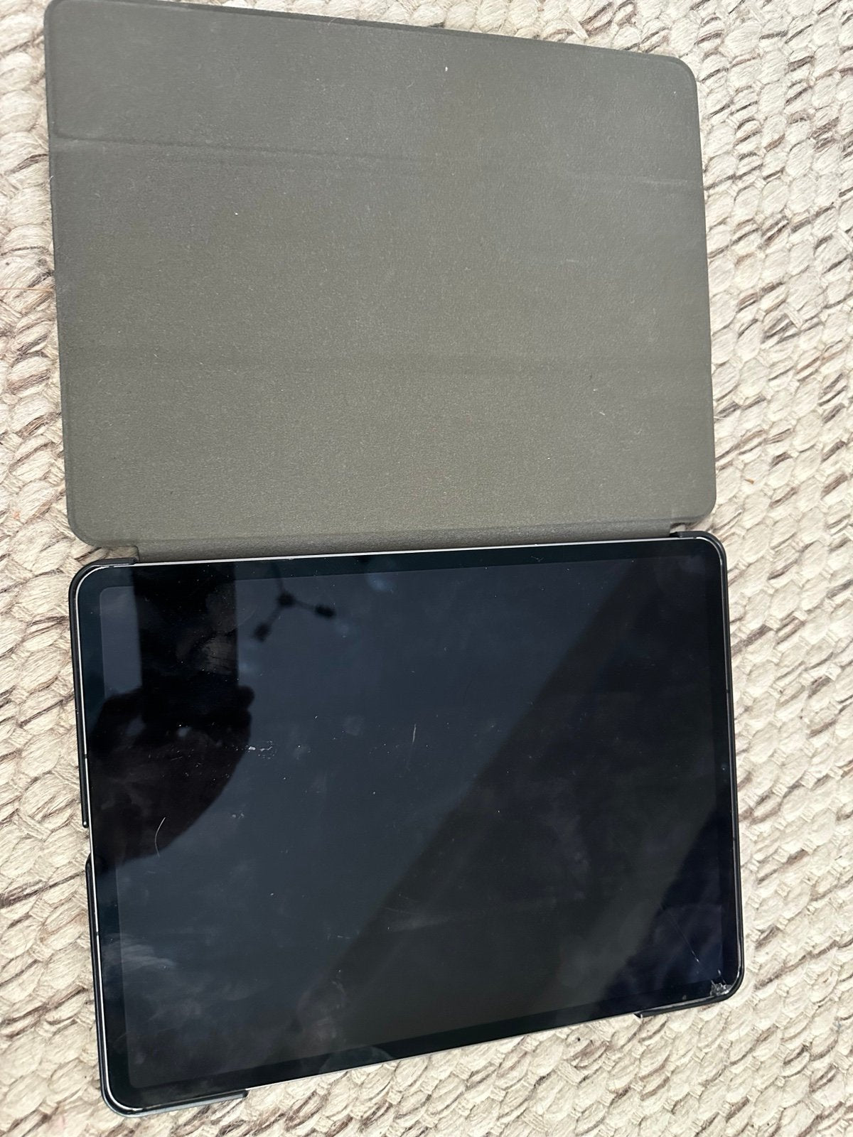 12.9in Apple iPad Pro (5th Gen) - Cellular 256GB w/ Apple Pencil 5P15