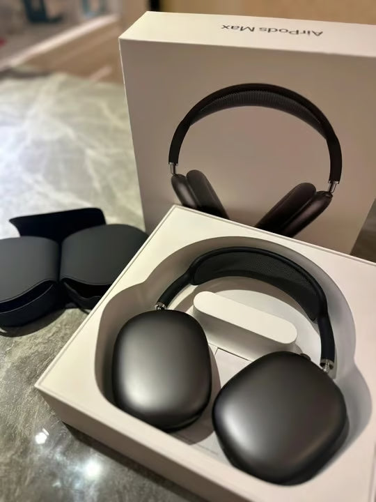 Apple AirPods Max with Smart Case 3T36