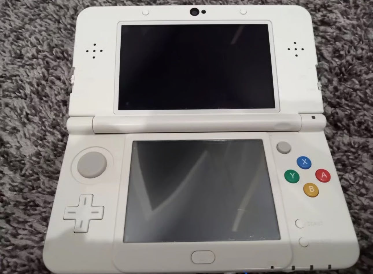 Nintendo New 3DS Super Mario Edition - White (Black Friday) in Box + BONUS GAME