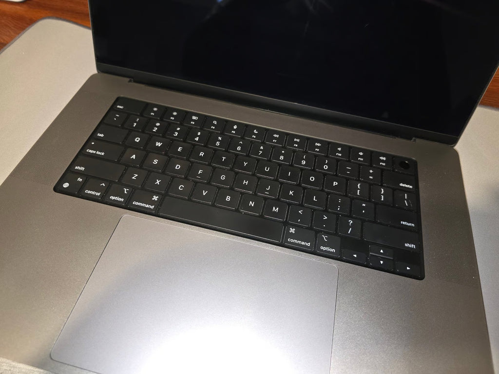 16"" Macbook Pro M1 Max 1TB 7D32