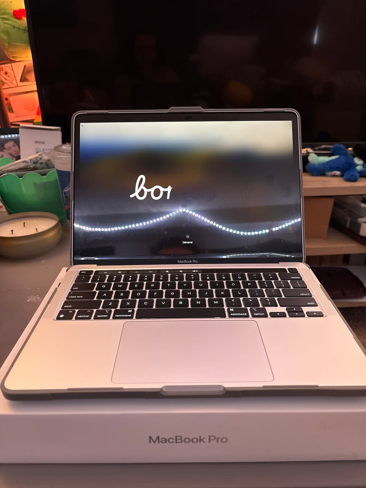 MacBook Pro 13in. M2 512GB 3D98