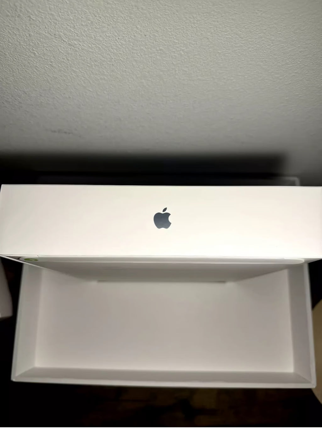 �?Apple - 13-inch iPad Air (6th Generation) M2 chip Wi-Fi 128GB - Blue 1E16