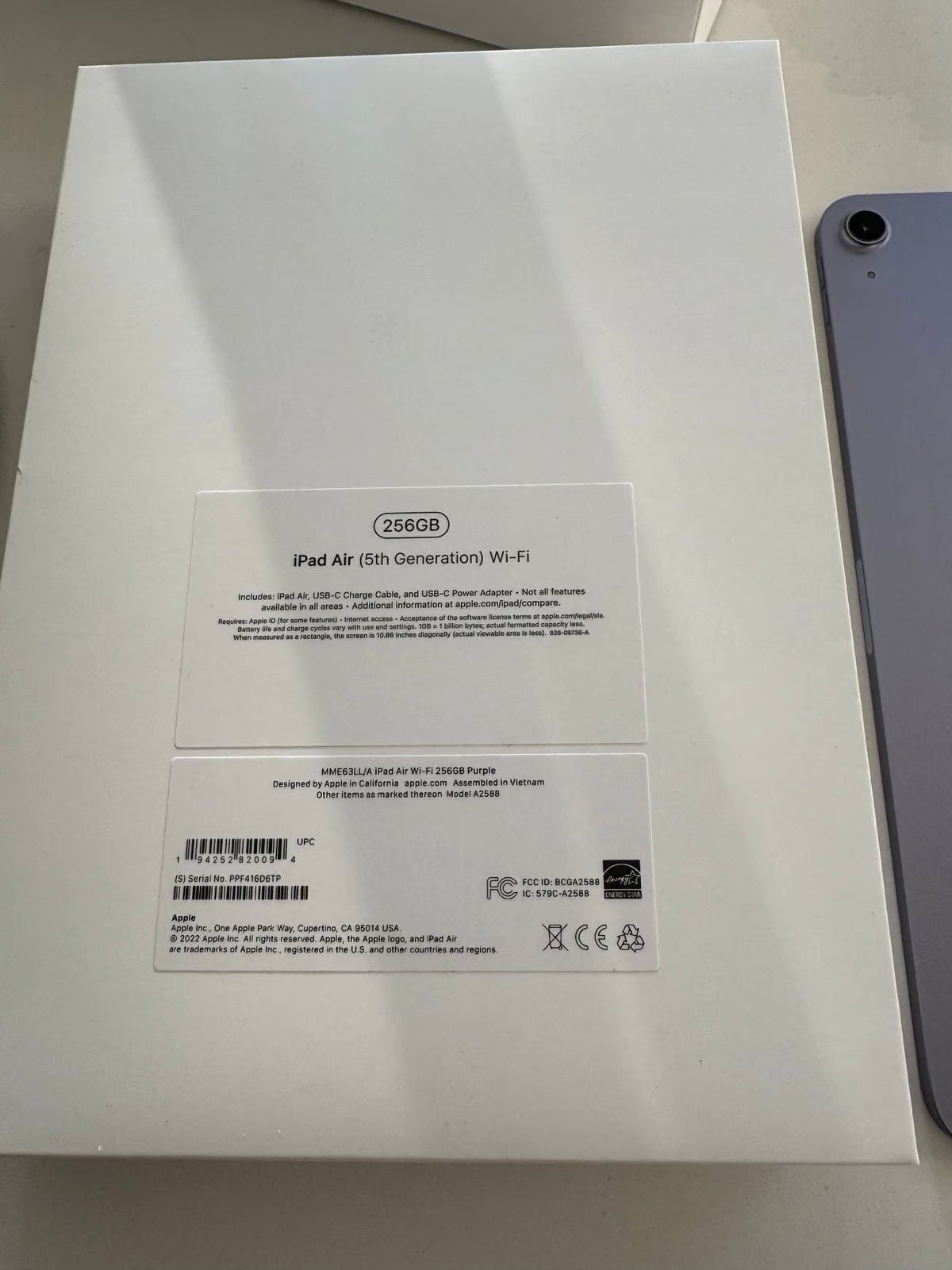iPad Air 5th Generation WiFi 256GB with 2nd generation Apple Pencil 1D62