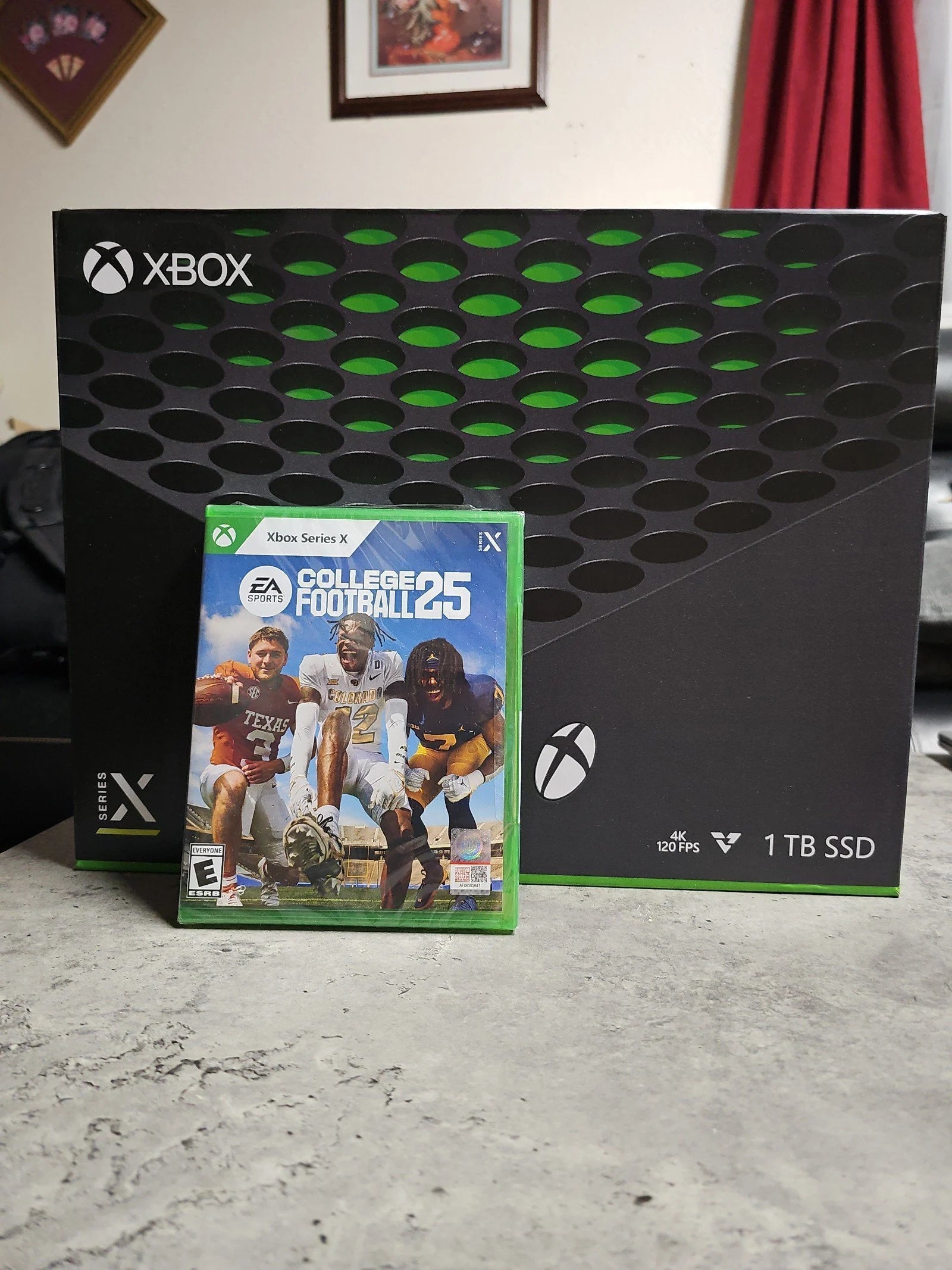 Microsoft Xbox Series X and EA Sports College Football 25 5Y18