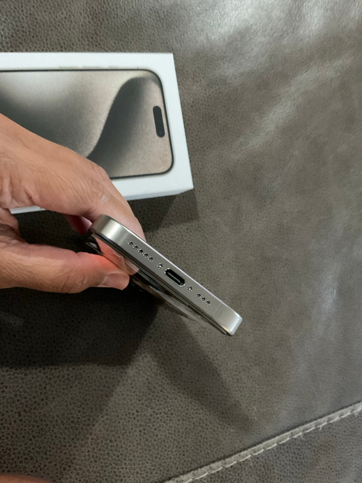 Unlocked iPhone 15 pro 128gb 7S39