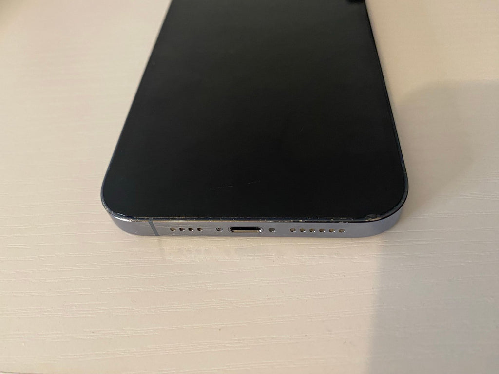 iPhone 13 Pro Max 256gb - Sierra Blue- Carrier Unlocked 6V26