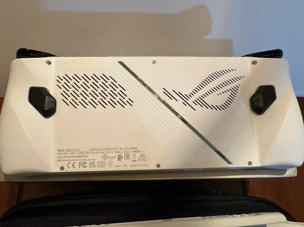 ASUS Rog Ally Z1 Extreme 1tb 8T88