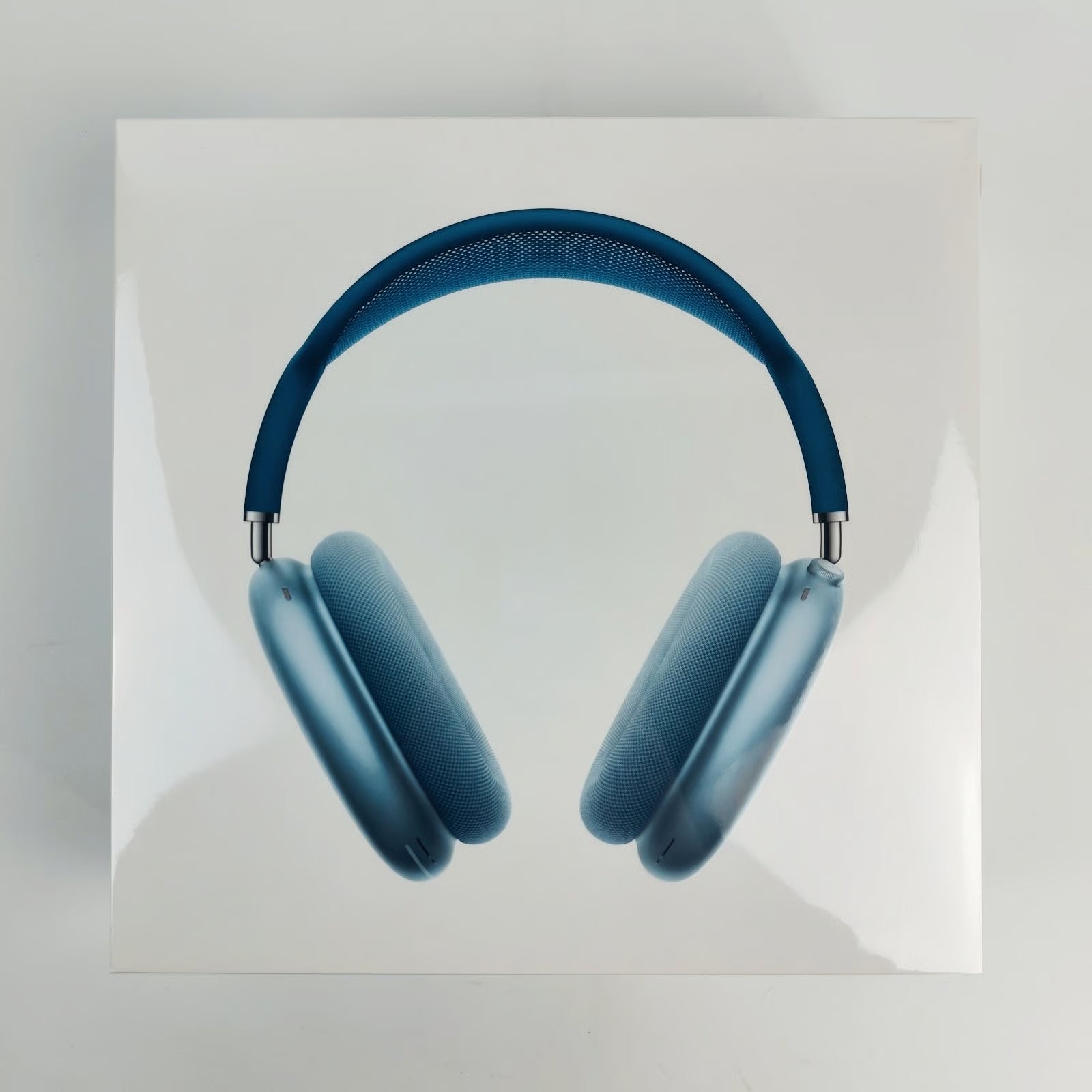 Apple AirPods Max Over Ear Wireless Headphone Sky Blue (NEW- SEALED) 1A89