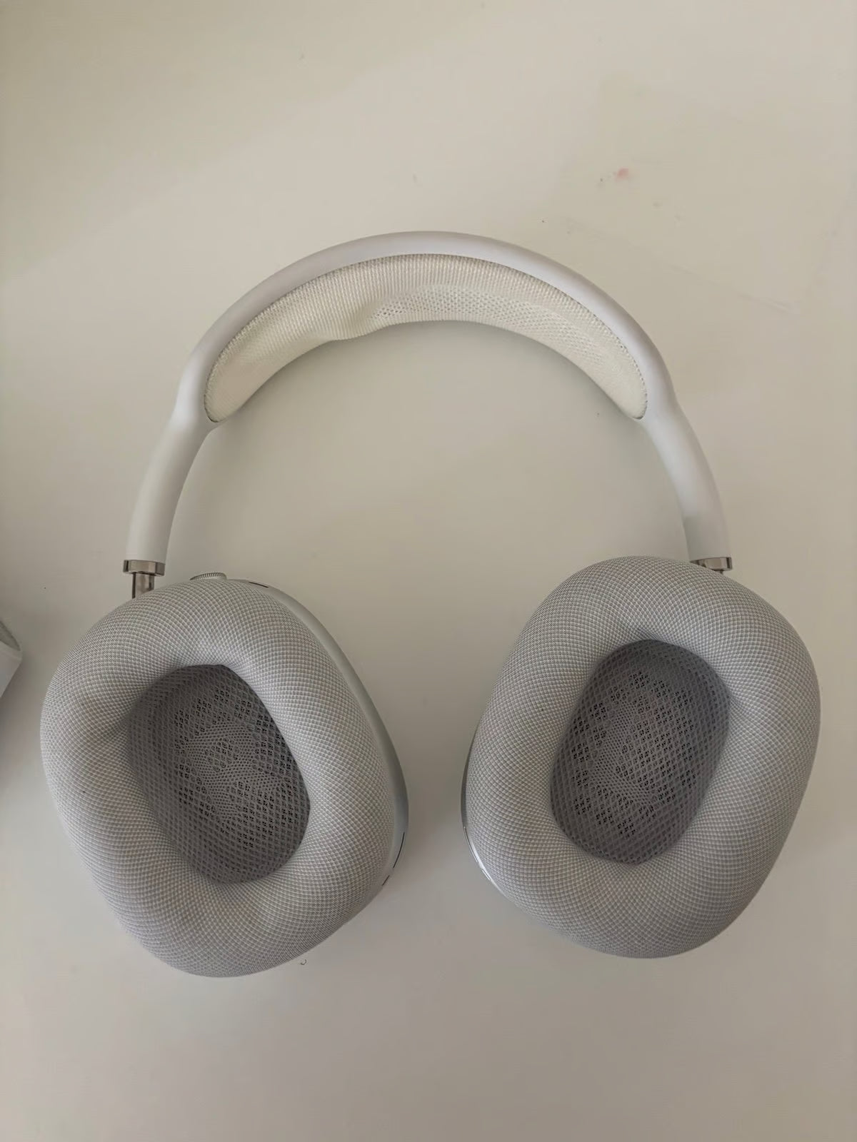 Apple airpods max white 8E36