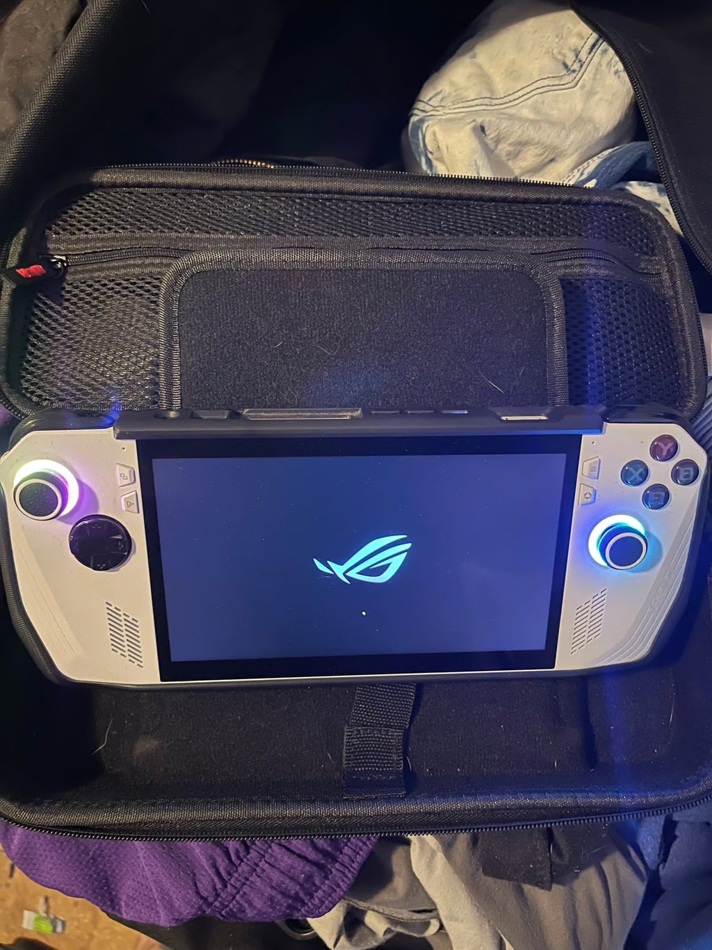 ASUS rog ally z1 extreme 3Y17