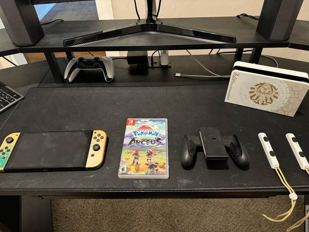 Nintendo Switch 8J27