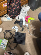 Xbox Series X w/ 4 controllers and 2 charging stands 2Q28