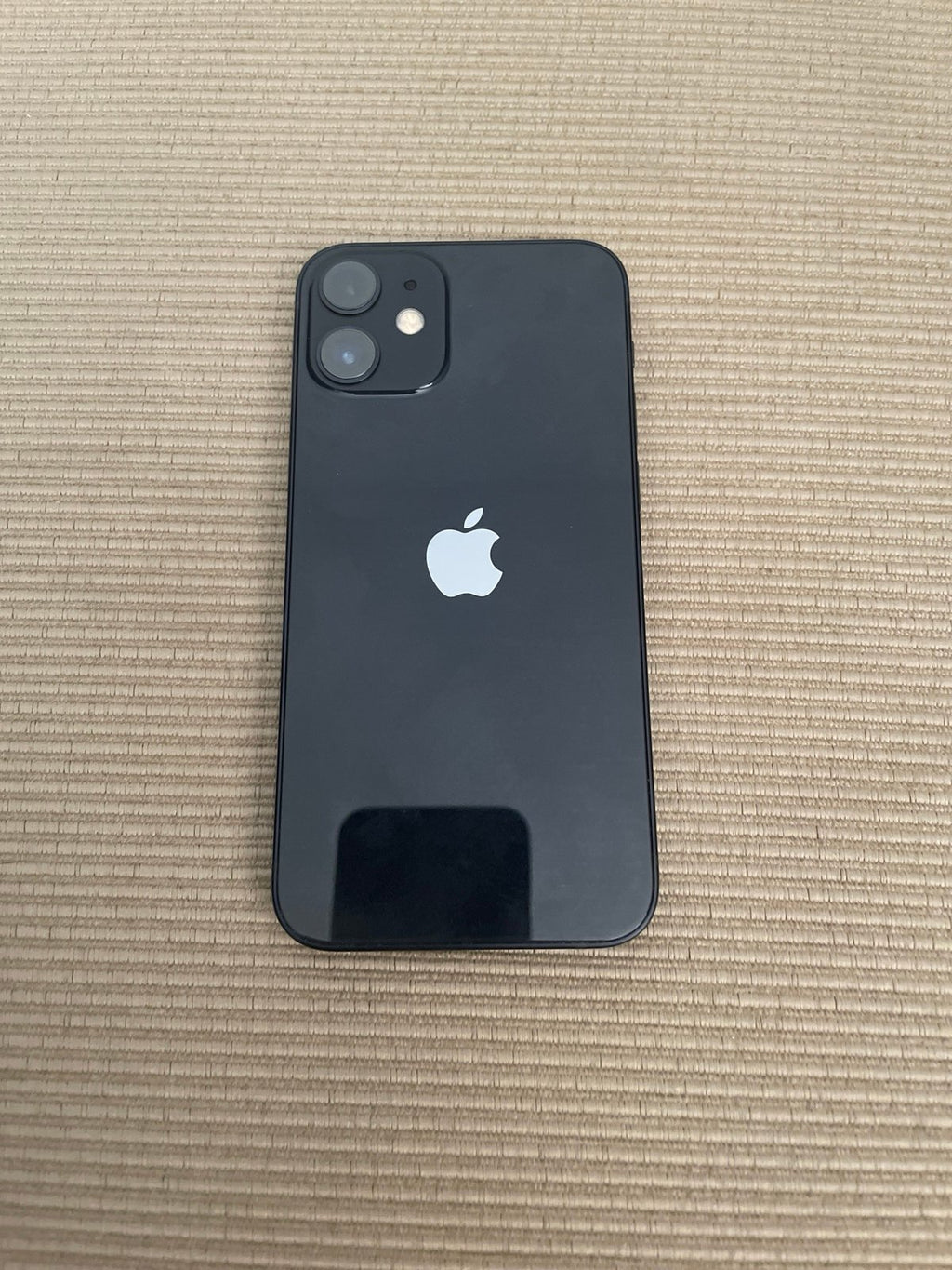 iPhone 12 Mini 8V73