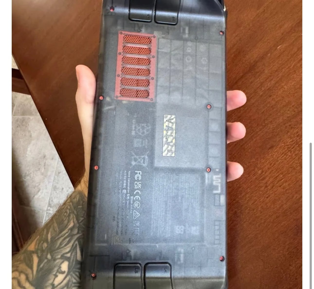 Steam Deck OLED limited 1tb with OEM Dock 7W68