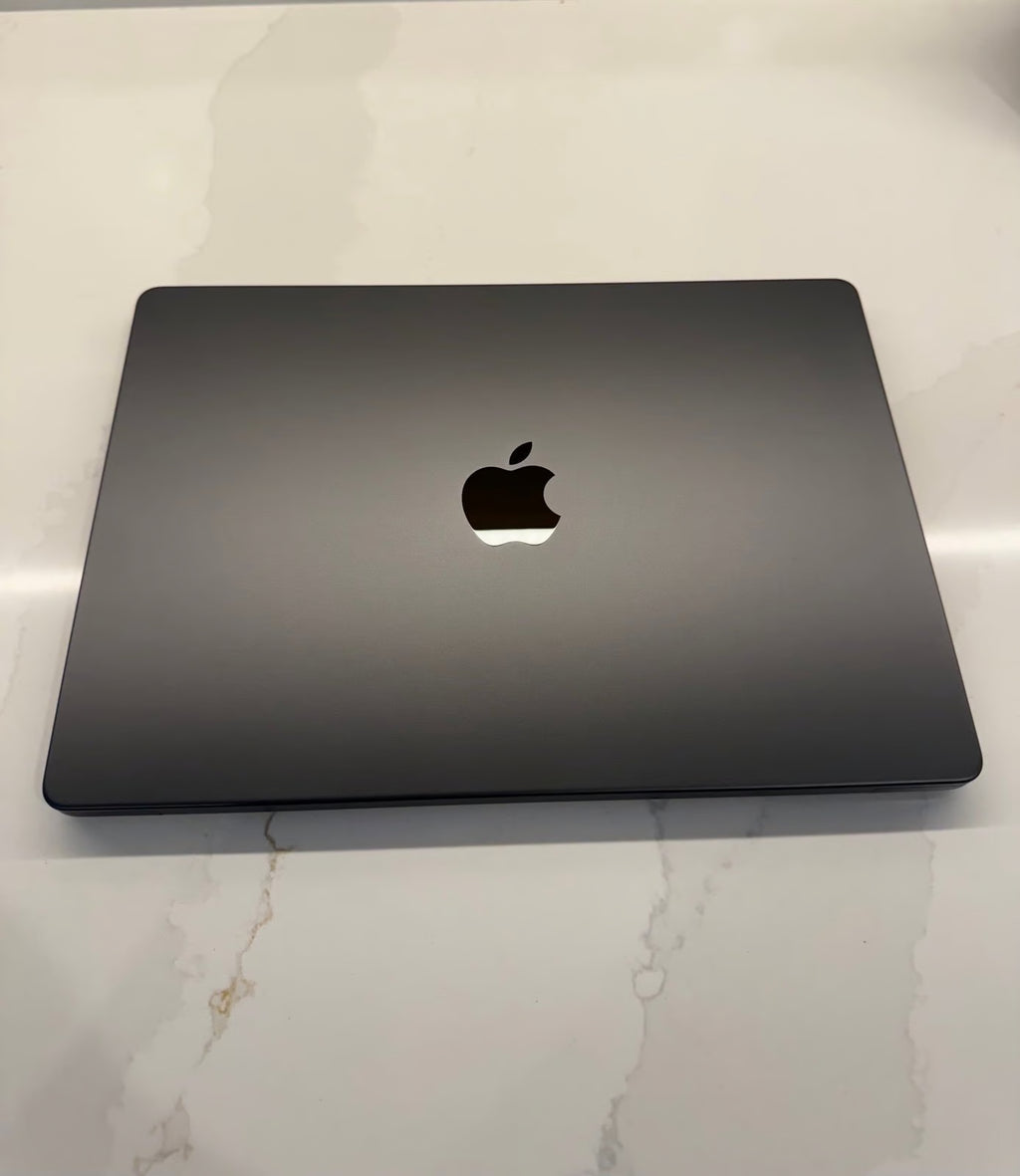 Apple macbook pro m3 2023 6Y15