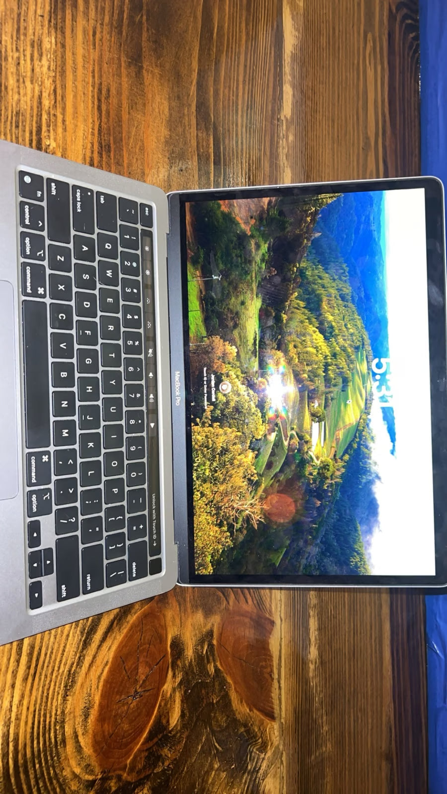 macbook pro 2020 m1 3S21