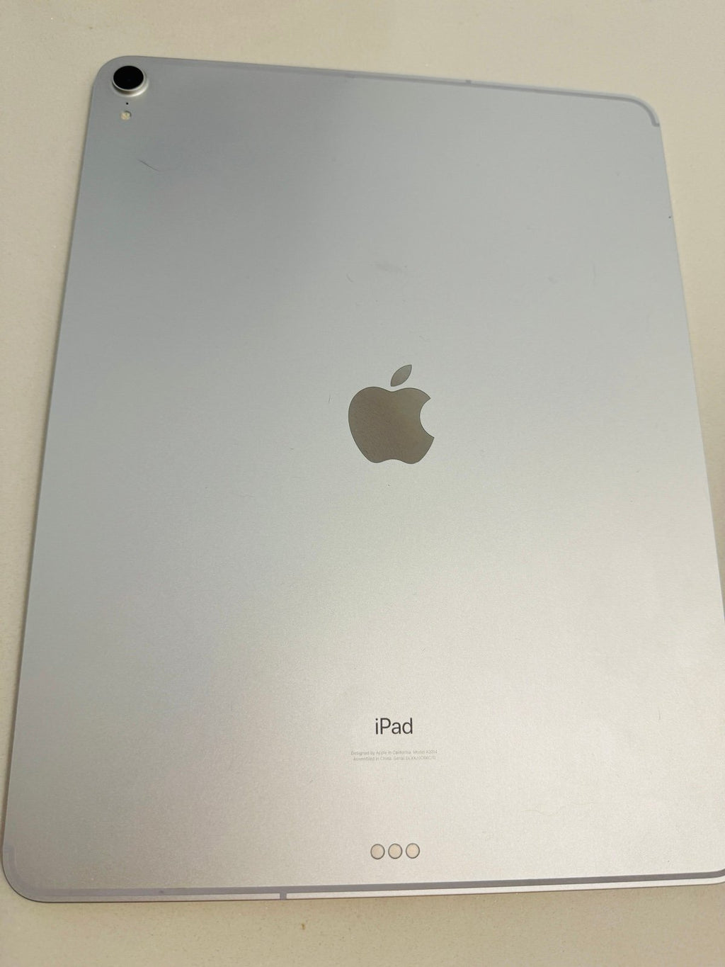 *RARE* Apple iPad Pro 3rd Generation 1 TB in Silver 12.9�?Cellular+ APPLE PENCIL 3R53