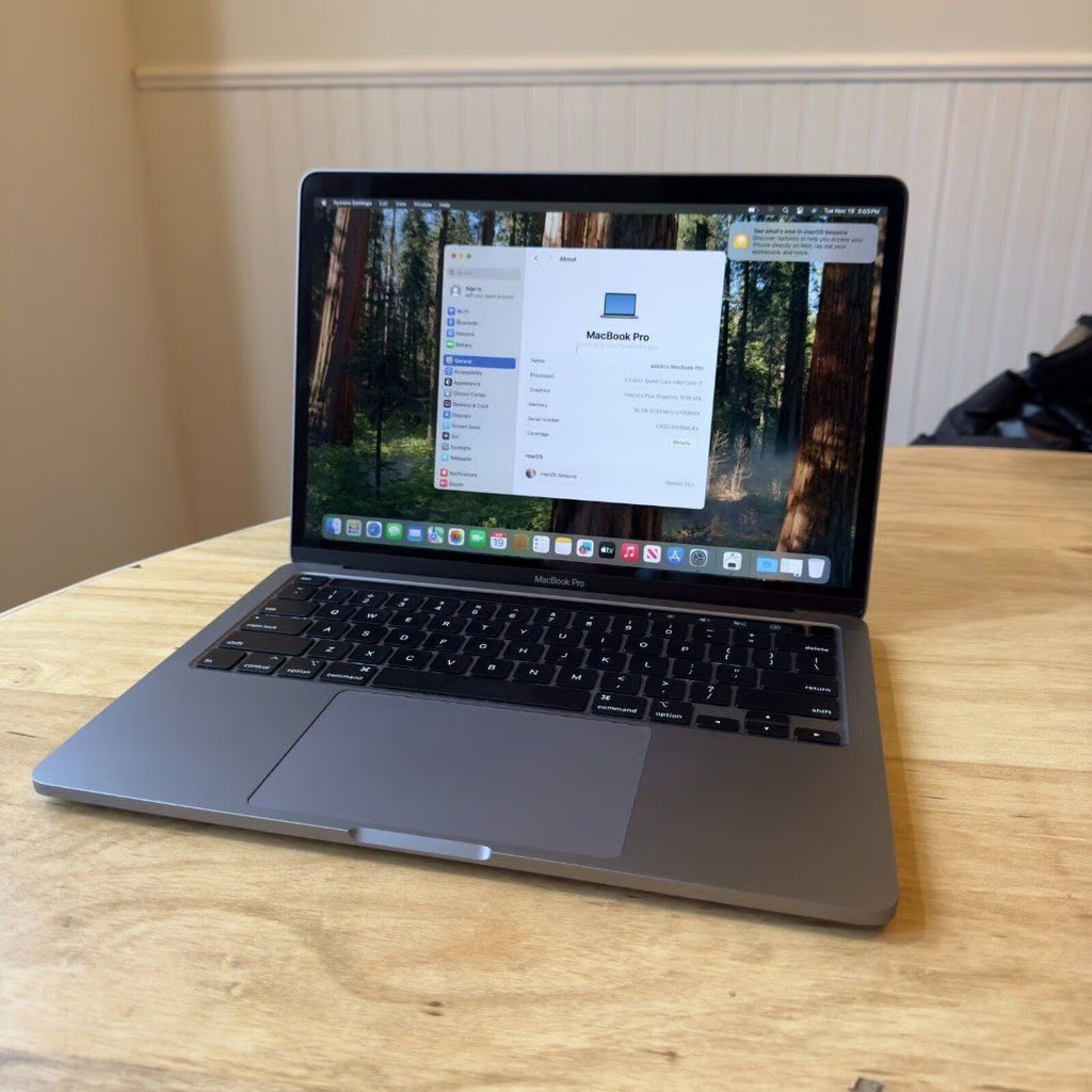Apple Macbook Pro 2020 13"" 2.3GHz i7 16GB Ram 512GB SSD - 24 Cycles - Great 6Z16