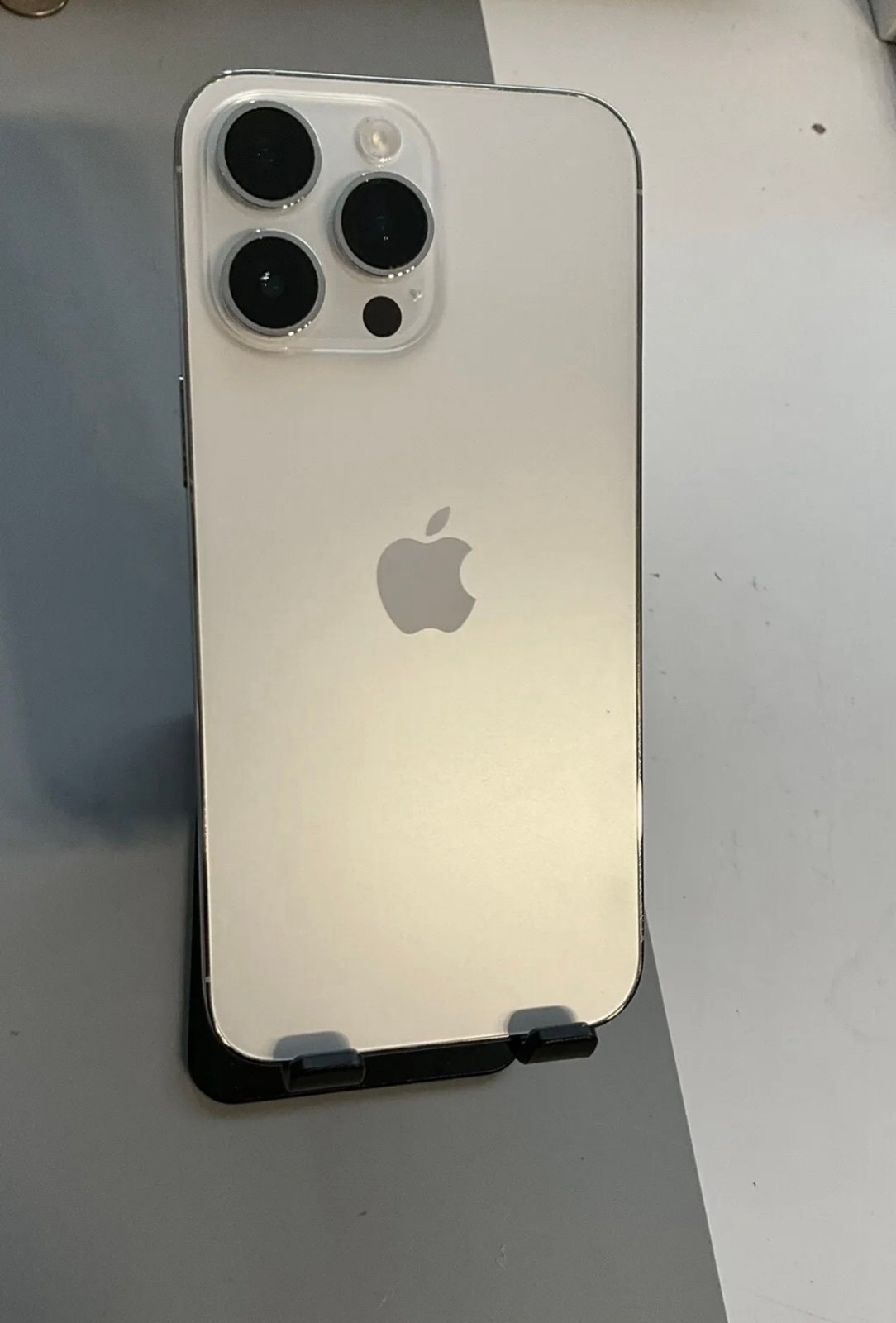 iPhone 14 Pro Max 128 GB in Silver for Unlocked 6B69