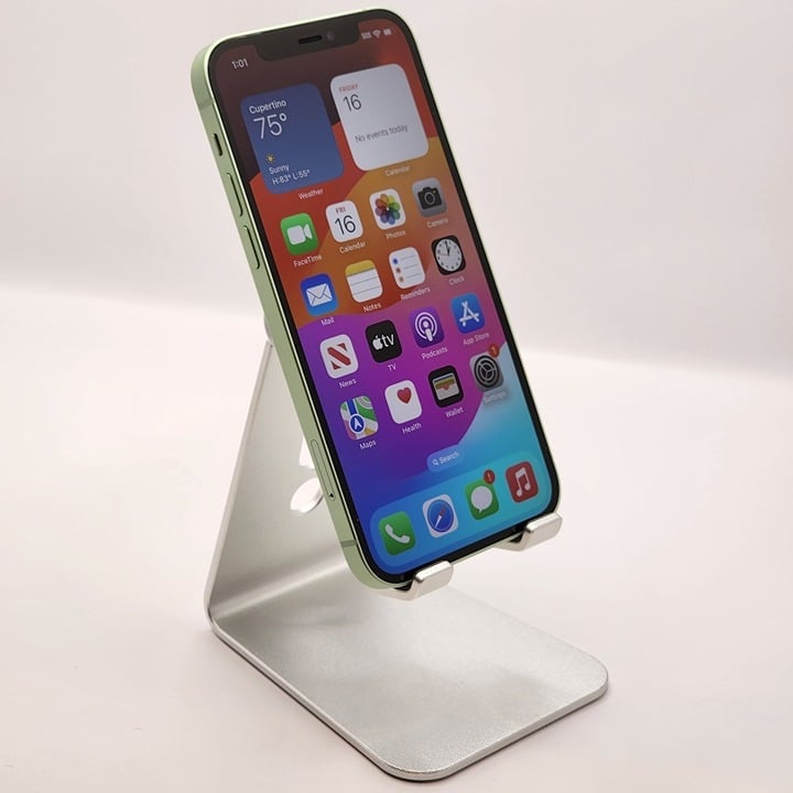 Apple iPhone 12 256 GB in Green for AT&T 2C65