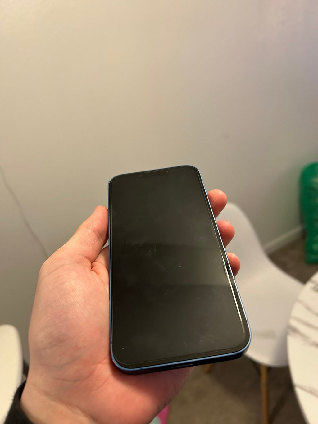 UNLOCKED Apple iPhone 13 128gb 8P58