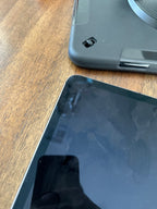 Apple iPad Pro 12.9 4th Generation 256 GB in Space Gray (Cellular and WIFI) 1F97