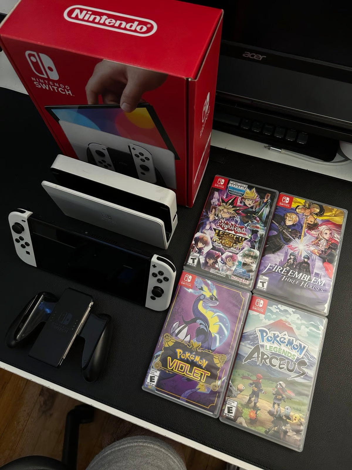 Nintendo Switch OLED Bundle + Pokemon Arceus + Pokemon Scarlet + More 9O85