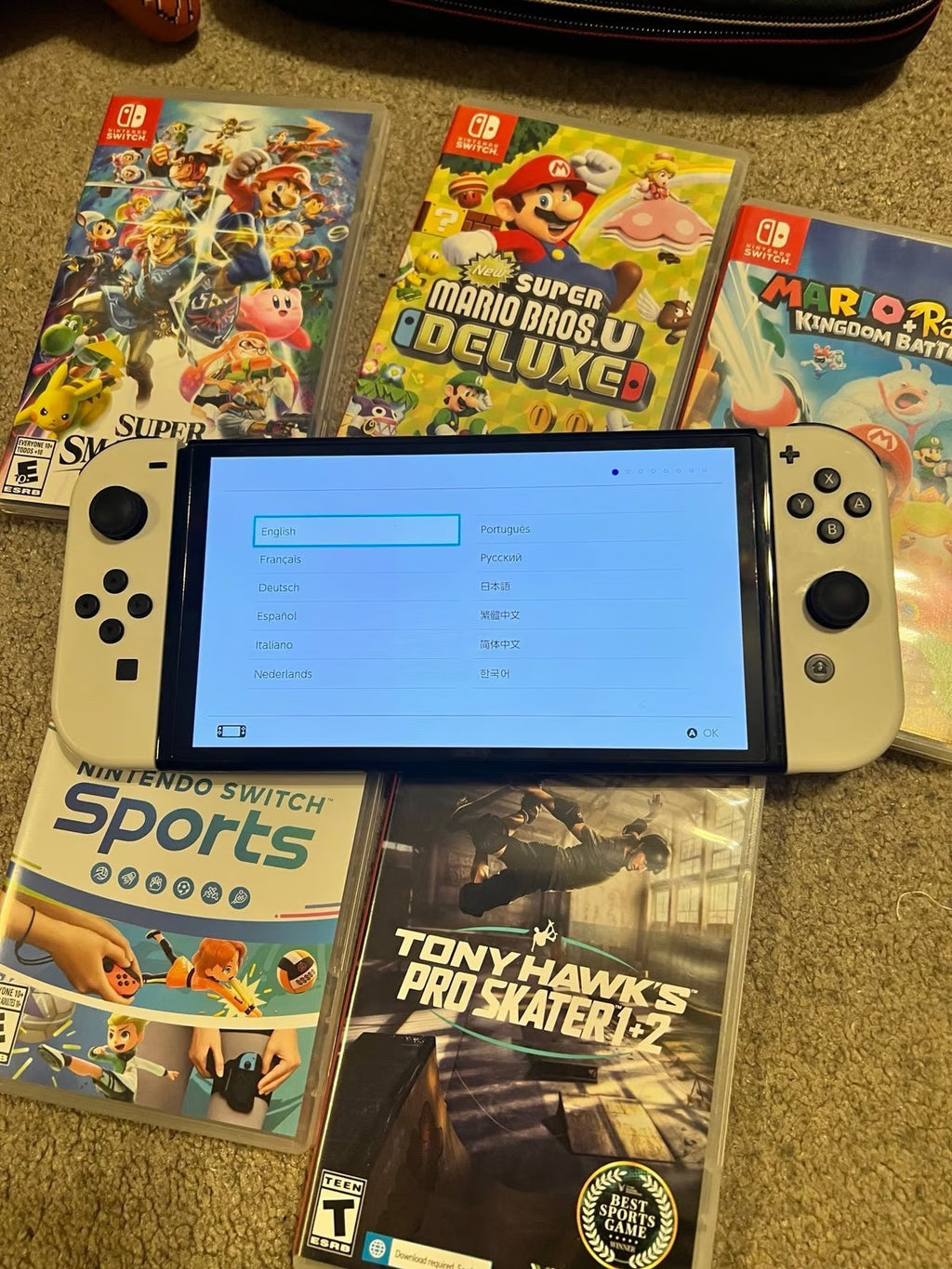 Nintendo Switch OLED bundle 9O36