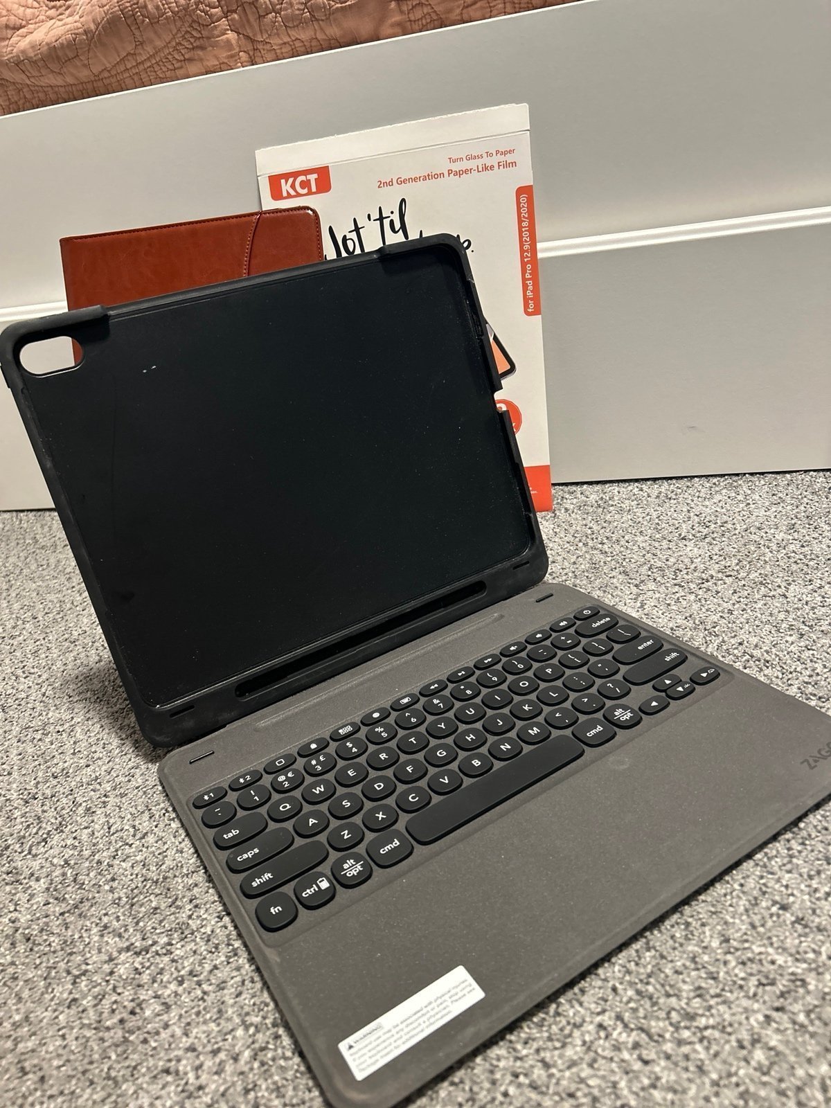 iPad Pro 3rd Gen 12.9 IN *PERFECT CONDITION * 6J19