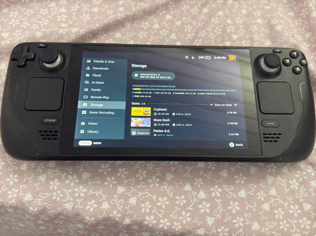 Steam Deck 1tb LCD with case and charger 5U36