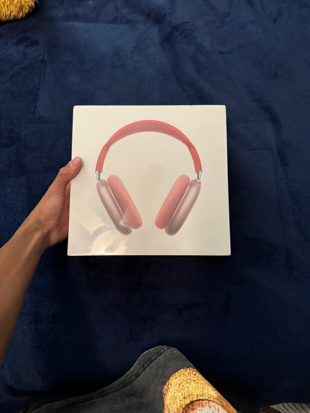 Brand New AUTHENTIC Sealed Pink AirPods Max with Smart Case 8M53