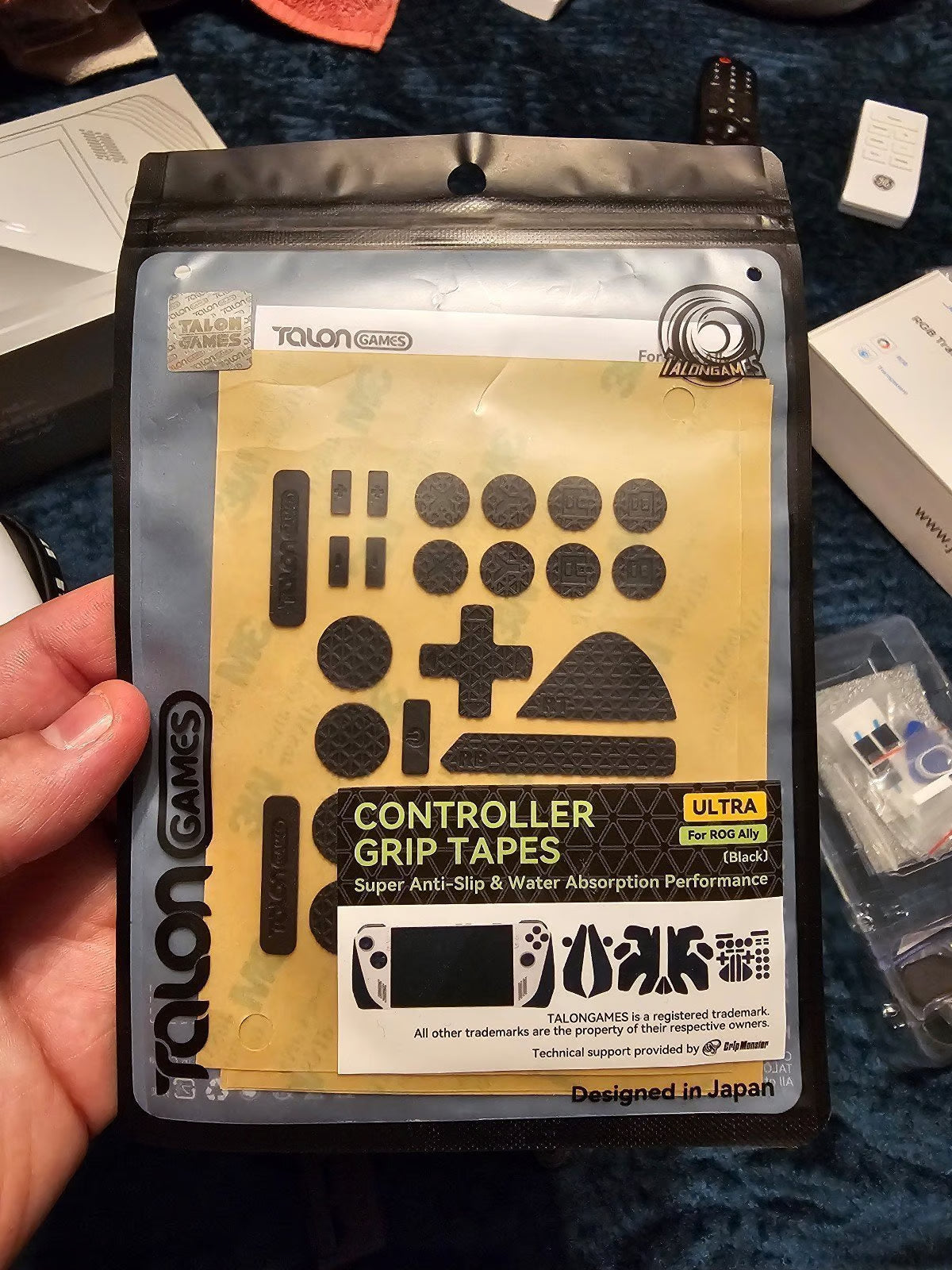 ASUS ROG Ally Z1Extreme CIB 2TB in MINT CONDITION + Extras 5A76