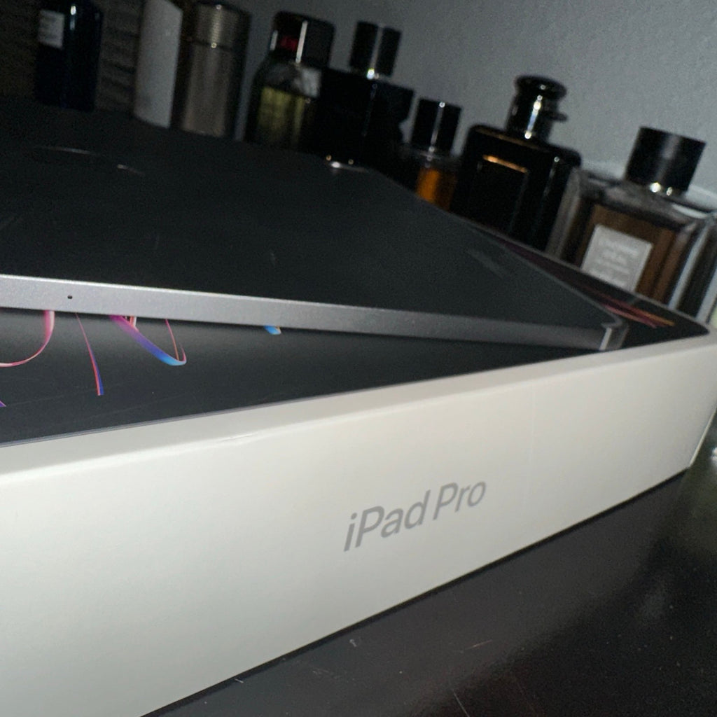 Apple iPad Pro 12.9in 128gb WiFi + Cellular 5L27