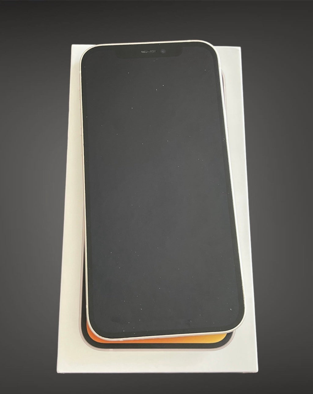 iPhone 12 Unlocked 8H59